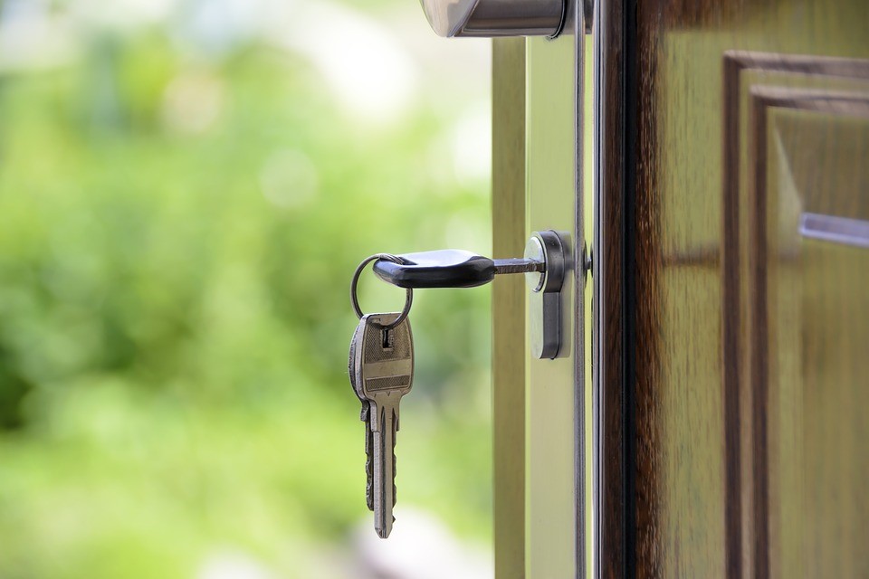 Key hanging outside of front door